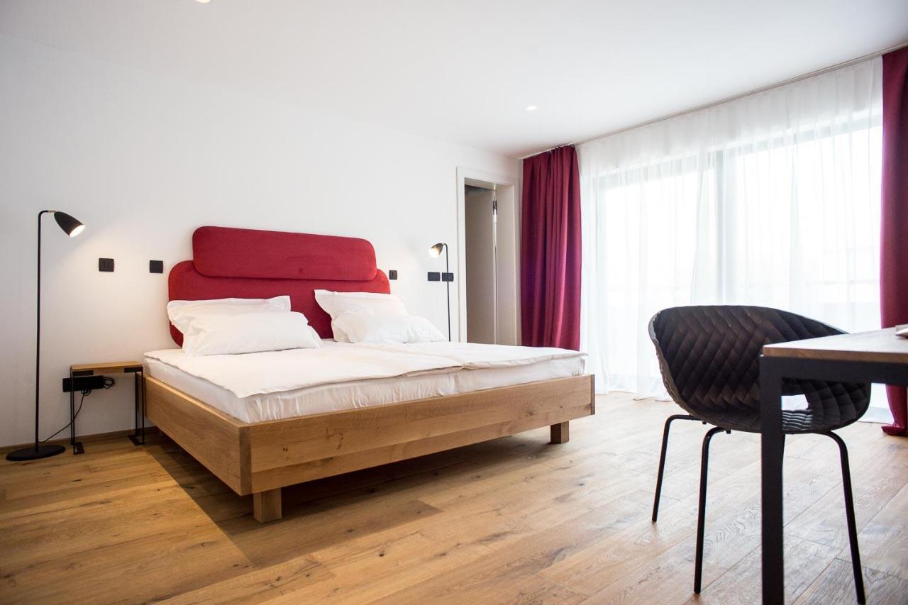 Vault Hotel Ljubljana Ngoại thất bức ảnh